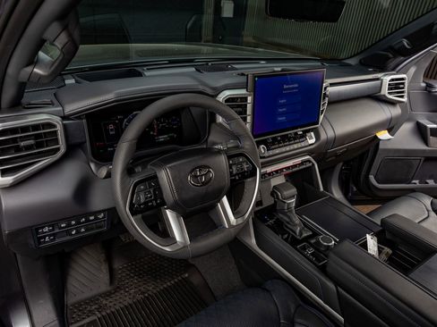 Used 2025 Toyota Tundra Platinum image 18