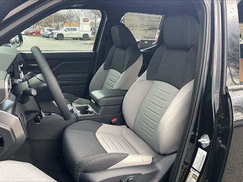 New 2025 Toyota Tacoma TRD Off-Road image 11