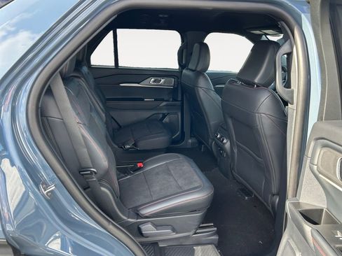 New 2025 Ford Explorer ST image 11