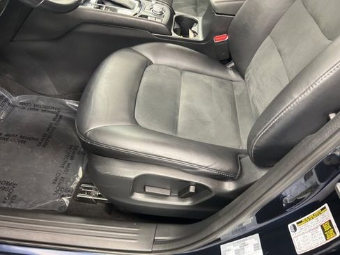 Used 2021 MAZDA CX-5 Touring image 14