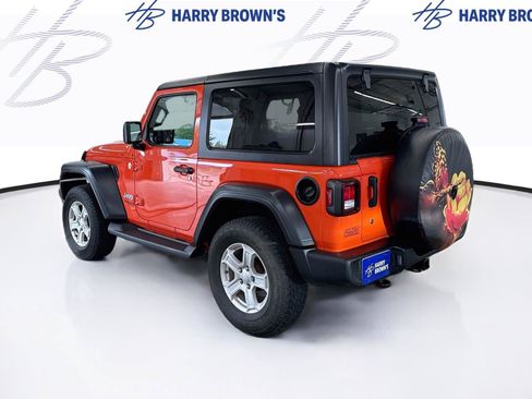 Used 2020 Jeep Wrangler Sport AWD/4WD image 2