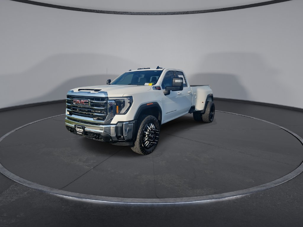 Used 2025 GMC Sierra 3500 SLE w/ SLE Value Package AWD/4WD image 4
