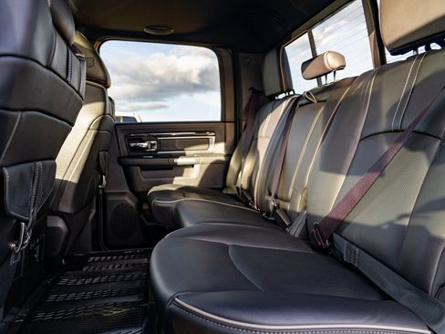 Used 2017 RAM 1500 Limited image 24