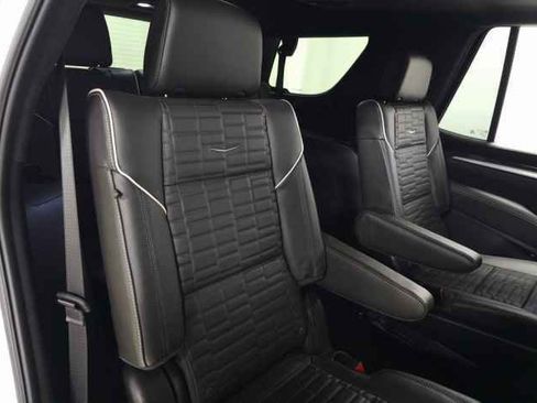 Certified 2025 Cadillac Escalade Sport Platinum w/ LPO, ONYX Package image 54