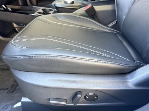 Used 2024 Ford Mustang Mach-E Premium image 13