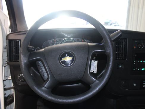 Used 2011 Chevrolet Express 3500 LT w/ LT Preferred Equipment Group image 10