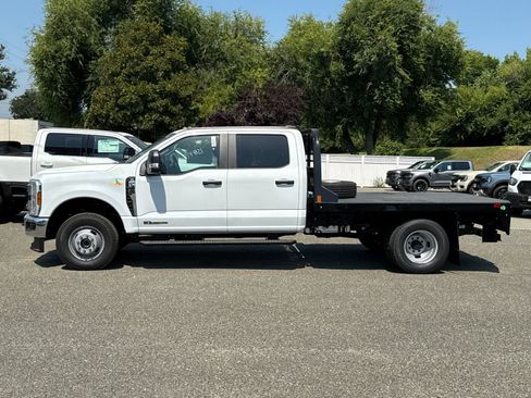 New 2025 Ford F350 XL w/ XL Chrome Package image 6