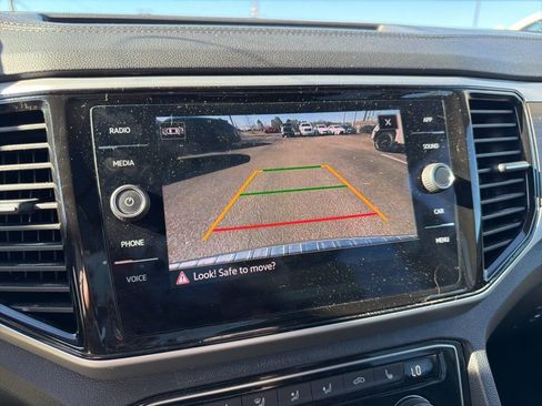 Used 2022 Volkswagen Atlas SE image 57