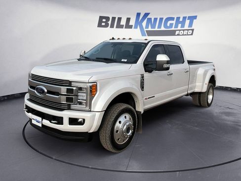 Used 2019 Ford F450 Limited image 1
