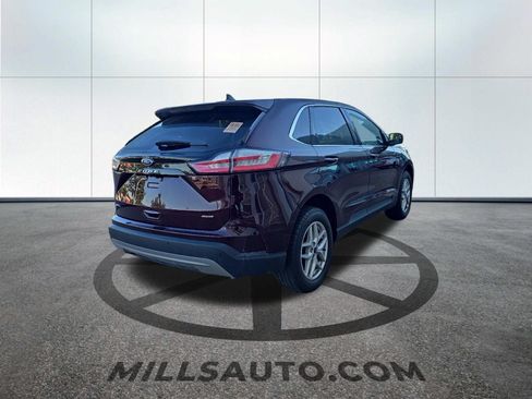 Used 2023 Ford Edge SEL w/ Convenience Package AWD/4WD image 4