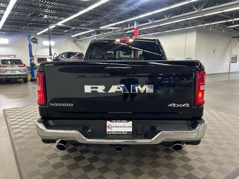 Used 2025 RAM 1500 Laramie AWD/4WD image 8