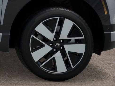 New 2026 Hyundai Ioniq 9 SEL image 8