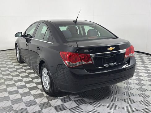 Used 2014 Chevrolet Cruze LT w/ Technology Package FWD image 7