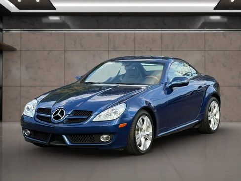 Used 2009 Mercedes-Benz SLK 350 image 17