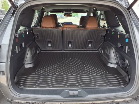 New 2026 Subaru Outback Touring XT AWD/4WD image 9