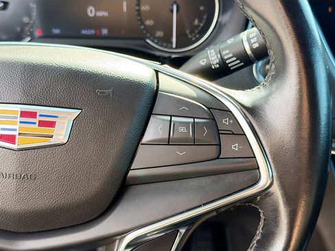 Used 2021 Cadillac XT5 Luxury image 37