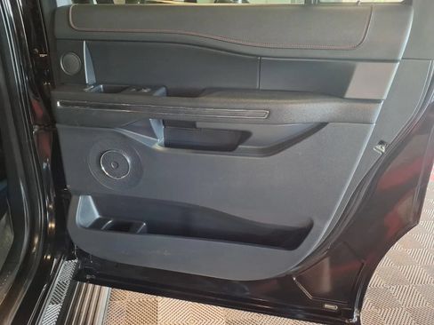 Used 2022 Ford Expedition Max Limited AWD/4WD image 11