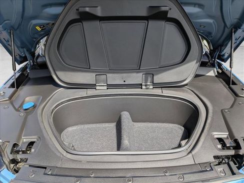 Certified 2023 Volvo XC40 Recharge Ultimate AWD/4WD image 23