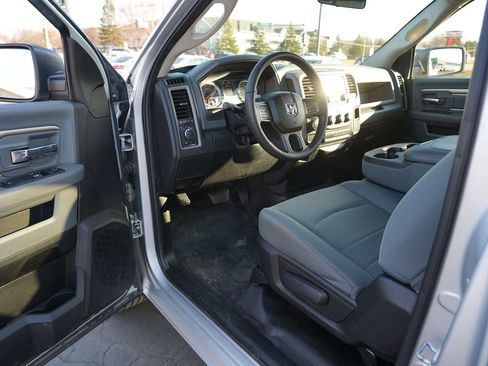 Used 2017 RAM 1500 Tradesman w/ Power & Remote Entry Group image 16