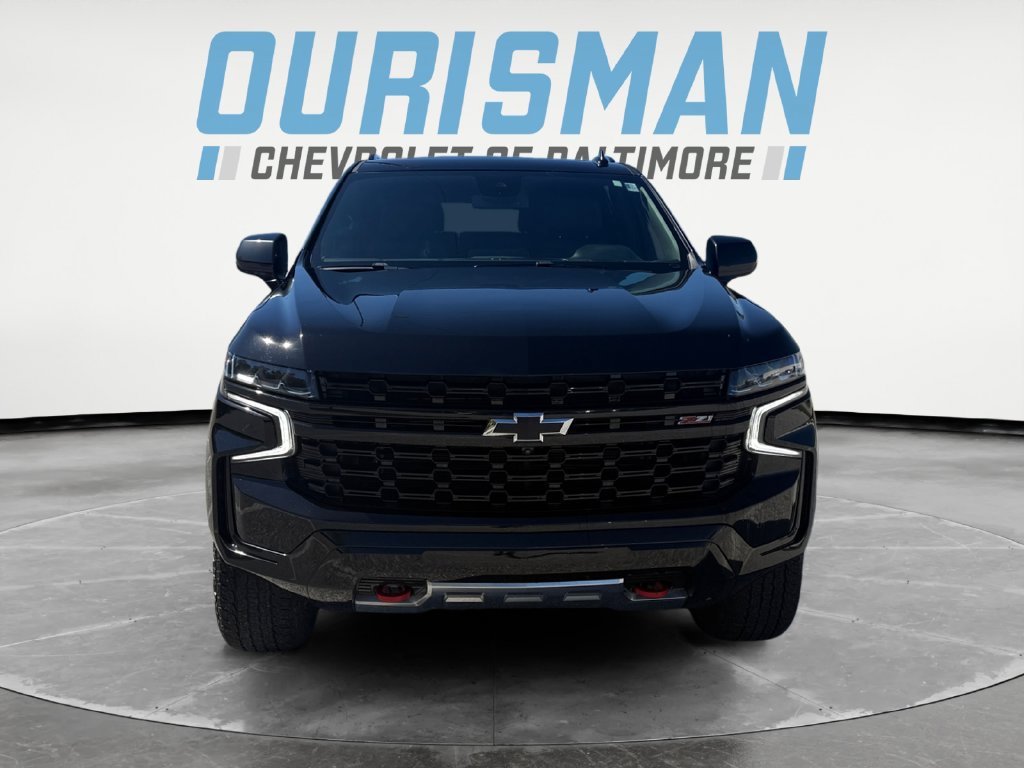 Used 2024 Chevrolet Suburban Z71 w/ Luxury Package AWD/4WD image 8