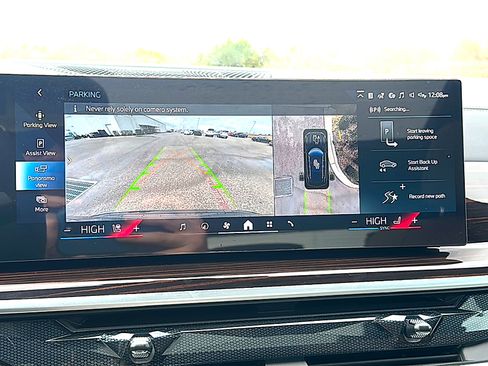 New 2026 BMW X5 xDrive50e AWD/4WD image 24