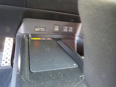 Certified 2026 Toyota Camry SE image 25