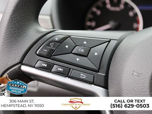 Used 2025 Nissan Altima 2.5 SV FWD image 12