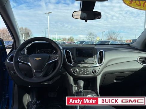 Used 2024 Chevrolet Equinox LT FWD image 22