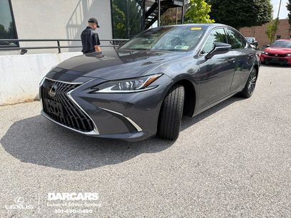Used 2023 Lexus ES 350 w/ Premium Package