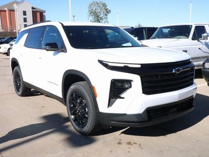 New 2026 Chevrolet Traverse LT