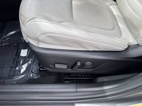 Used 2022 Hyundai Tucson SEL w/ Convenience + Premium Package FWD image 41