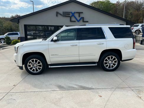 Used 2015 GMC Yukon Denali w/ Open Road Package image 6