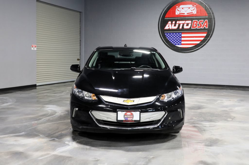 Used 2017 Chevrolet Volt Premier w/ Driver Confidence II Package FWD image 2