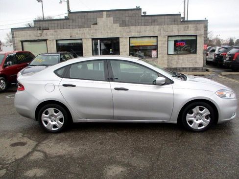 Used 2013 Dodge Dart SE w/ Value Group image 2