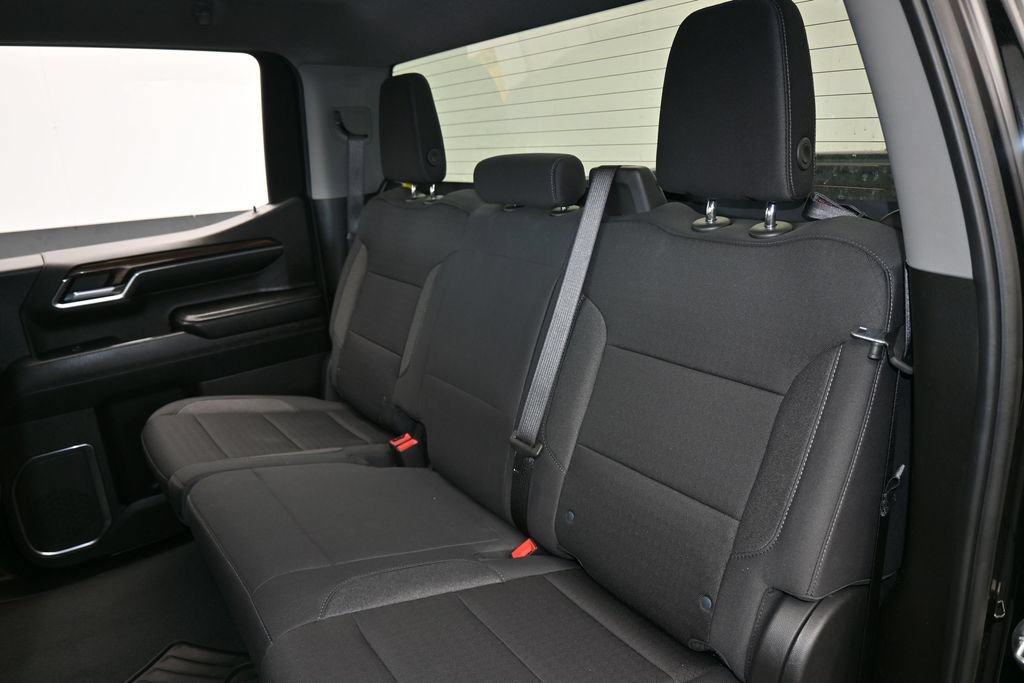 Used 2024 Chevrolet Silverado 1500 LT RWD image 34