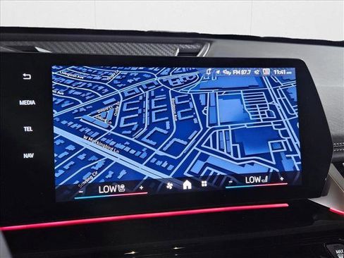 Used 2025 BMW X1 xDrive28i w/ Convenience Package image 12