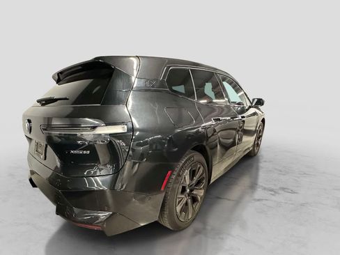 Used 2024 BMW iX xDrive50 w/ Premium Package AWD/4WD image 5
