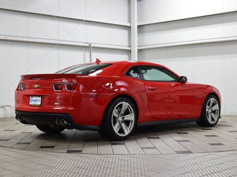 Used 2012 Chevrolet Camaro ZL1 RWD image 8