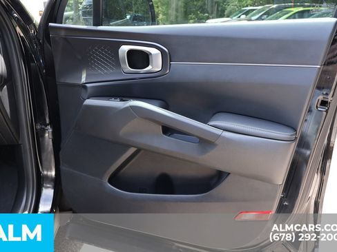 Used 2025 Kia Sorento S w/ Panoramic Sunroof Package FWD image 29