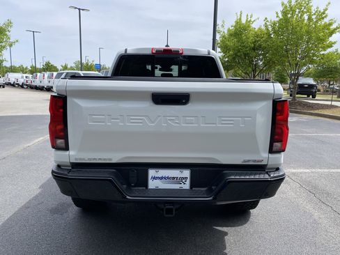 Used 2026 Chevrolet Colorado ZR2 w/ Technology Package image 8