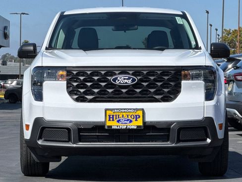 New 2025 Ford Maverick XLT image 9