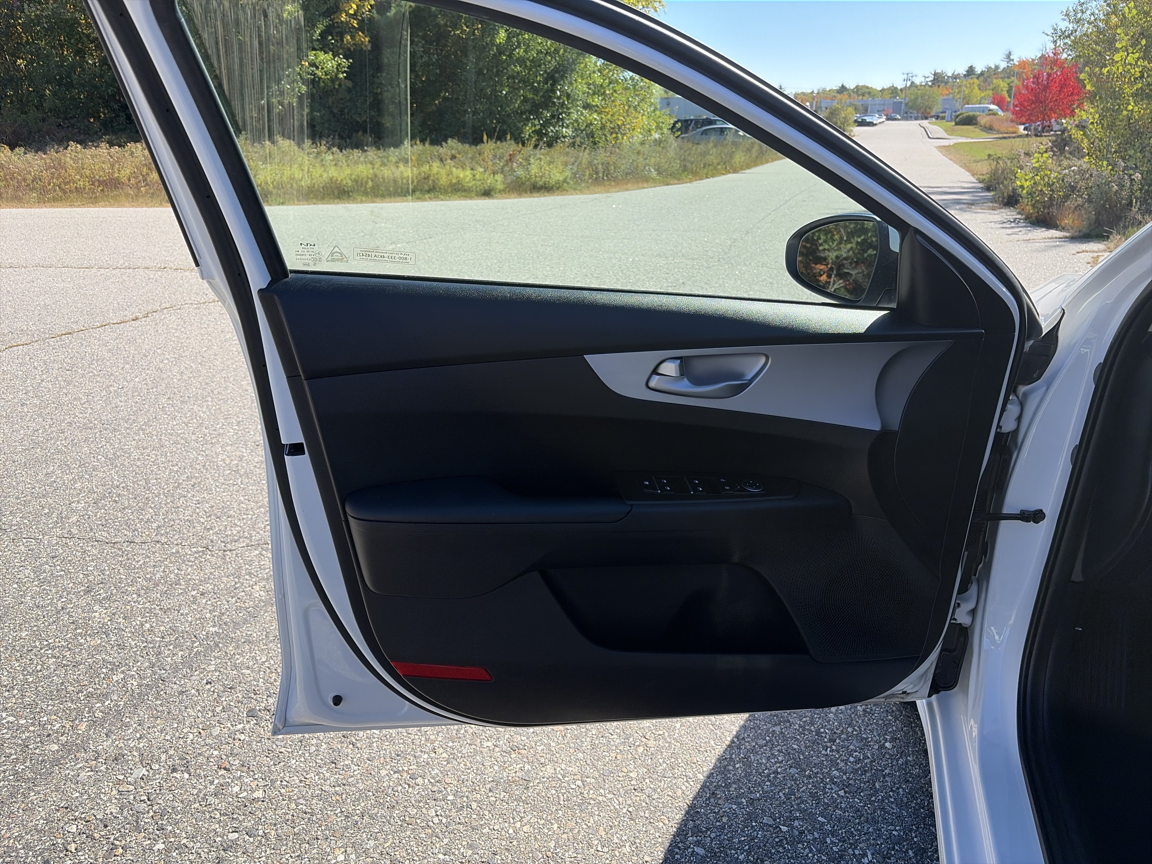 Certified 2024 Kia Forte LXS FWD image 15
