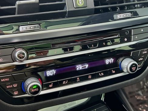 Used 2018 BMW X3 xDrive30i image 15