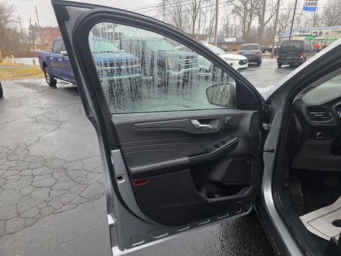 Used 2023 Ford Escape Active w/ Tech Pack #2 image 12