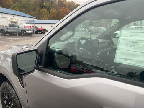 New 2025 Ford F150 XLT w/ Equipment Group 301A Standard image 16