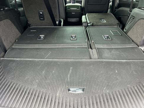 Certified 2025 Cadillac Escalade Sport Platinum w/ LPO, ONYX Package image 17