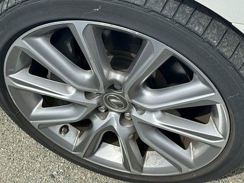 Used 2015 Lexus RC 350 w/ Luxury Package image 4