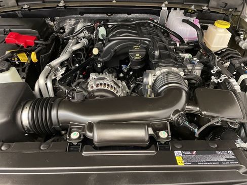 New 2026 Jeep Gladiator Sport image 16