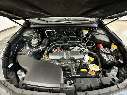 Used 2019 Subaru Outback 2.5i Premium AWD/4WD image 33