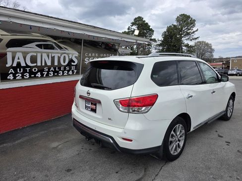 Used 2014 Nissan Pathfinder SL w/ SL Premium Package image 3